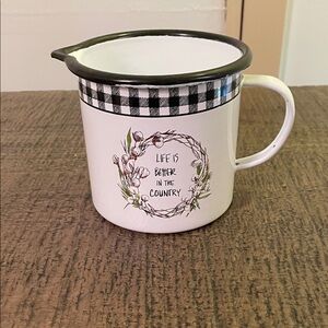 Country Style Metal Mug with Black and White Checkered Rim